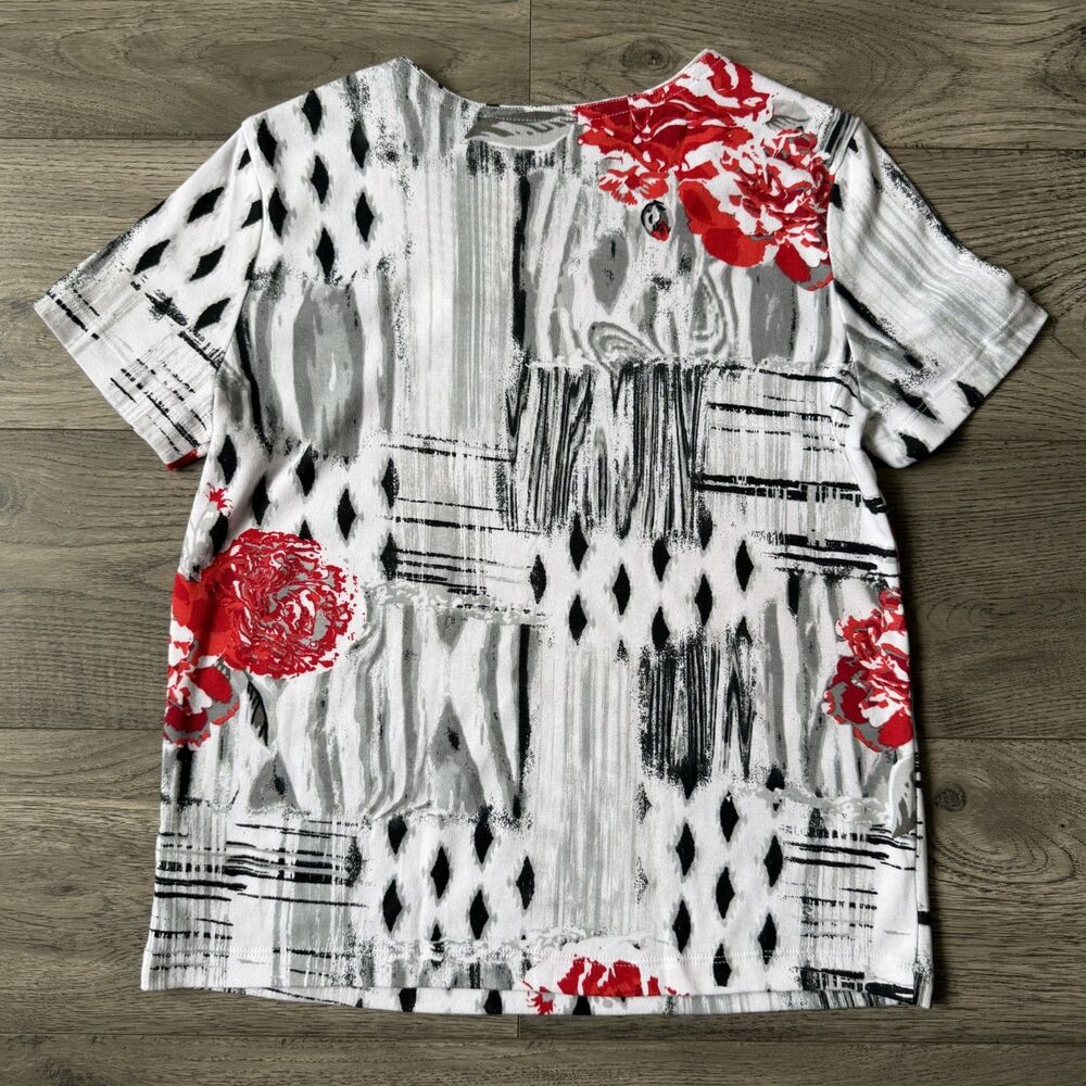 Rebecca Malone Abstract Floral Short Sleeve Blouse - NWT -‎ Size Small - Picture 6 of 6